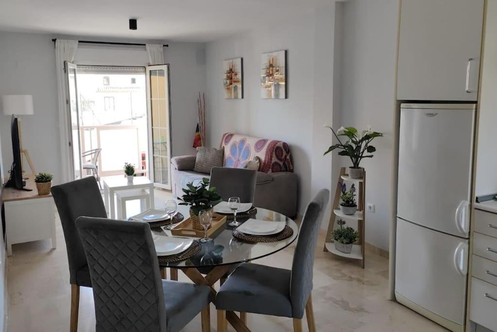 Apartamento Centro Y Playa Торемолинос Екстериор снимка